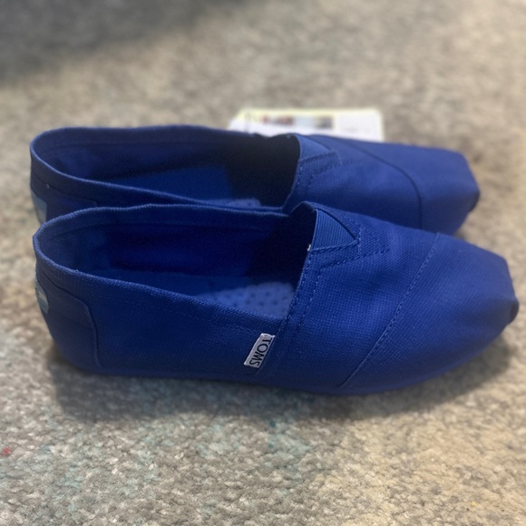 Toms Classic Cobalt Earthwise Canvas Shoes Women’s Size 6.5 New In Box - Picture 1 of 5